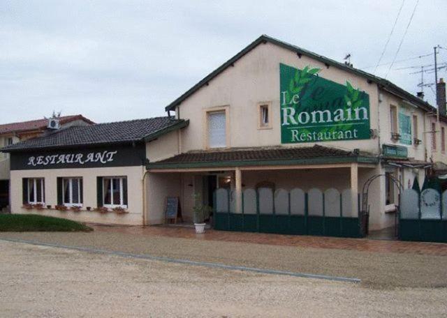 Hotel Le Richevaux Neufchâteau Kültér fotó