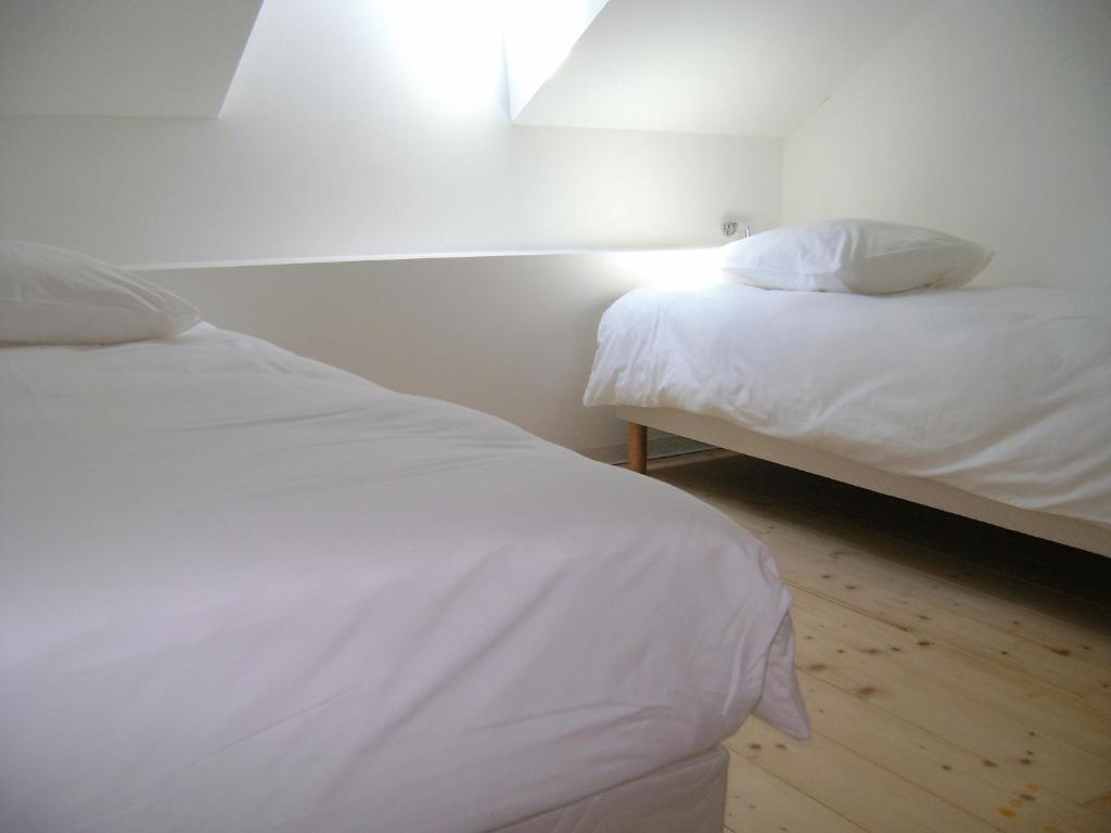 Hotel Le Richevaux Neufchâteau Szoba fotó